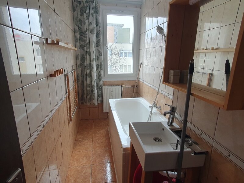 Piata Sudului, Obregia,